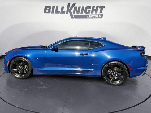 Used 2023 Chevrolet Camaro SS RWD image 2
