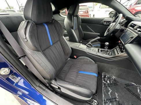 Used 2025 Subaru BRZ tS RWD image 35