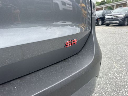 Used 2025 Nissan Kicks SR w/ SR Premium Package image 28