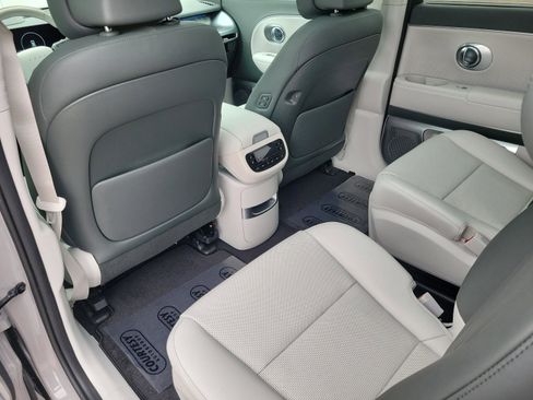 New 2026 Hyundai Ioniq 9 Calligraphy image 13