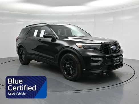 Certified 2022 Ford Explorer ST-Line w/ Class IV Trailer Tow Package image 1