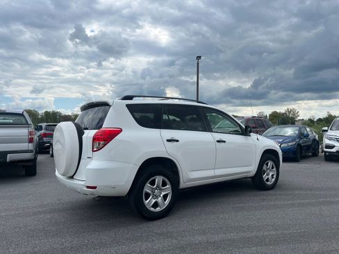 Used 2008 Toyota RAV4 4WD image 3