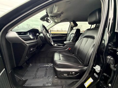 Used 2022 Jeep Grand Cherokee L Limited image 10