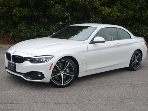 Used 2020 BMW 440i Convertible w/ Convenience Package image 24