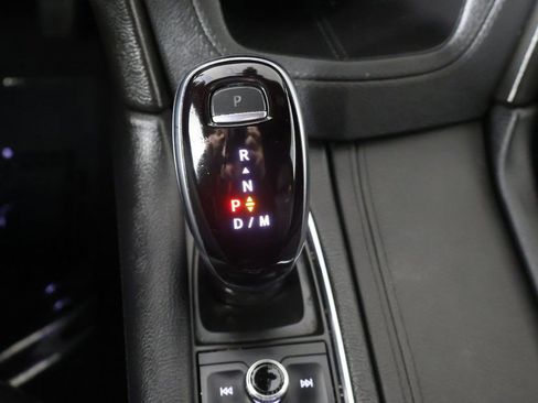 Used 2022 Cadillac XT6 Premium Luxury image 48