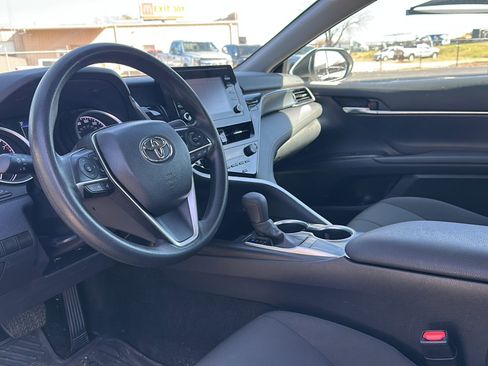 Used 2024 Toyota Camry LE image 12