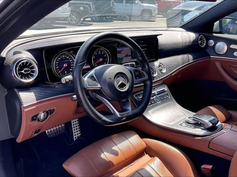 Used 2018 Mercedes-Benz E 400 Coupe image 5
