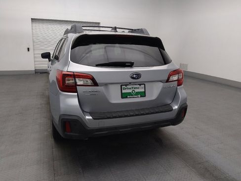 Used 2018 Subaru Outback 2.5i Limited AWD/4WD image 6