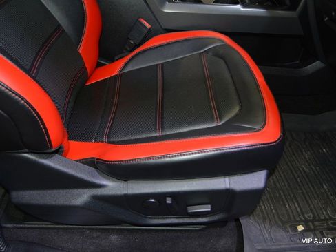 Used 2019 Ford F150 Lariat w/ Equipment Group 502A Luxury image 18