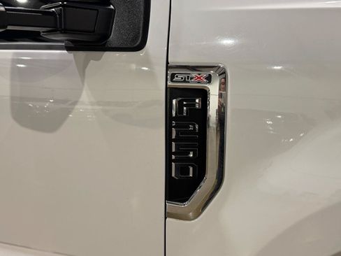 Used 2021 Ford F250 XL w/ STX Appearance Package AWD/4WD image 28