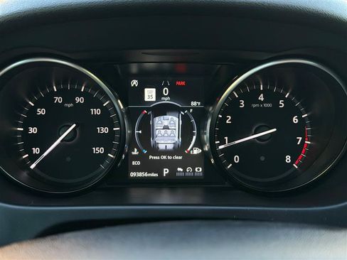 Used 2018 Land Rover Discovery Sport HSE AWD/4WD image 40
