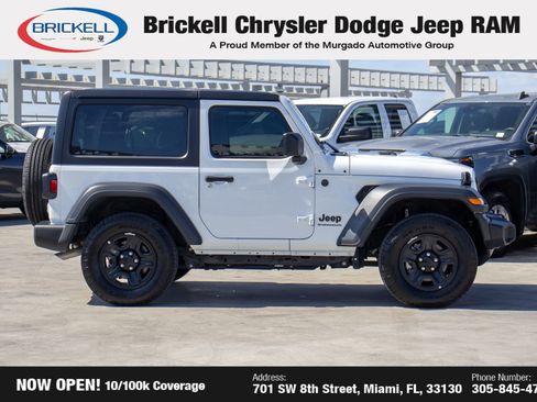 Used 2024 Jeep Wrangler Sport image 8