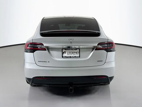 Used 2018 Tesla Model X 75D AWD/4WD image 6