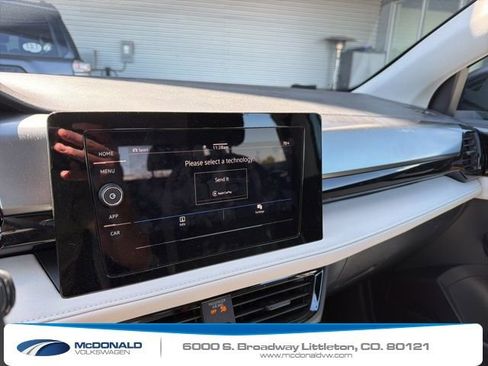 Used 2025 Volkswagen Taos S AWD/4WD image 10