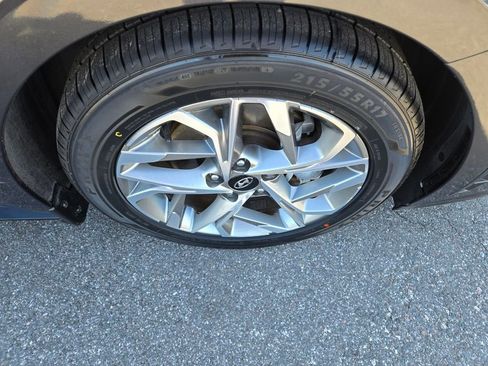 Used 2021 Hyundai Sonata SEL w/ Convenience Package image 12