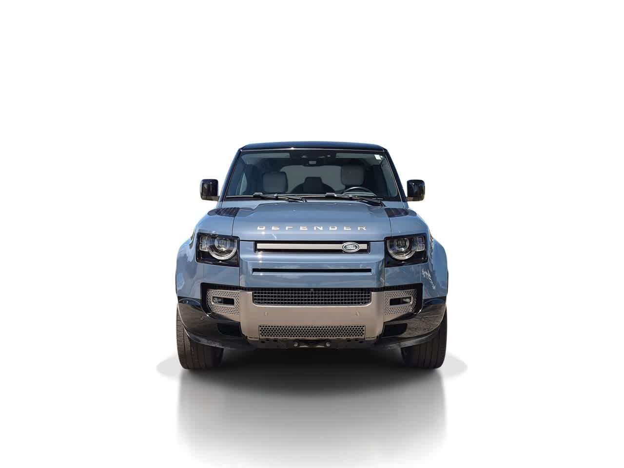 Certified 2025 Land Rover Defender 110 X-Dynamic SE AWD/4WD image 3