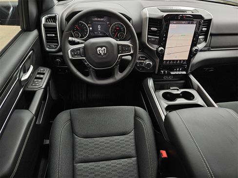 New 2026 RAM 1500 4x4 Crew Cab image 10