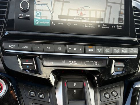 Used 2025 Honda Odyssey Elite image 21