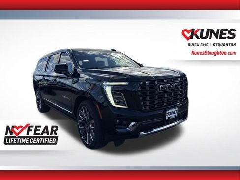 Used 2026 GMC Yukon XL Denali Ultimate w/ LPO, Floor Liner Package AWD/4WD image 4
