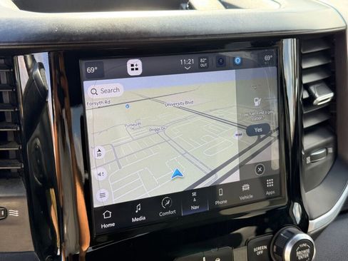 Used 2022 RAM 2500 Big Horn w/ Level A Equipment Group image 7