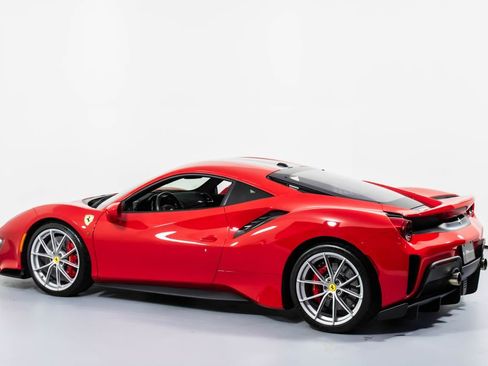 Used 2019 Ferrari 488 Pista Coupe image 19