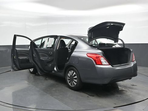Used 2019 Nissan Versa SV FWD image 49