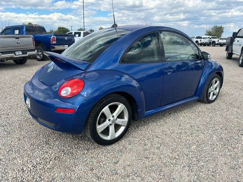 Used 2007 Volkswagen Beetle Coupe w/ Package 2 image 11
