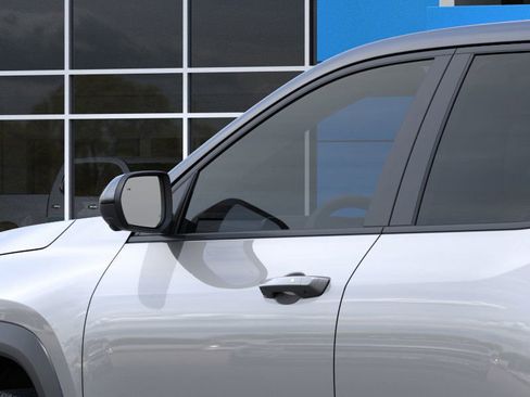 New 2026 Chevrolet Equinox LT w/ Convenience Package II image 12