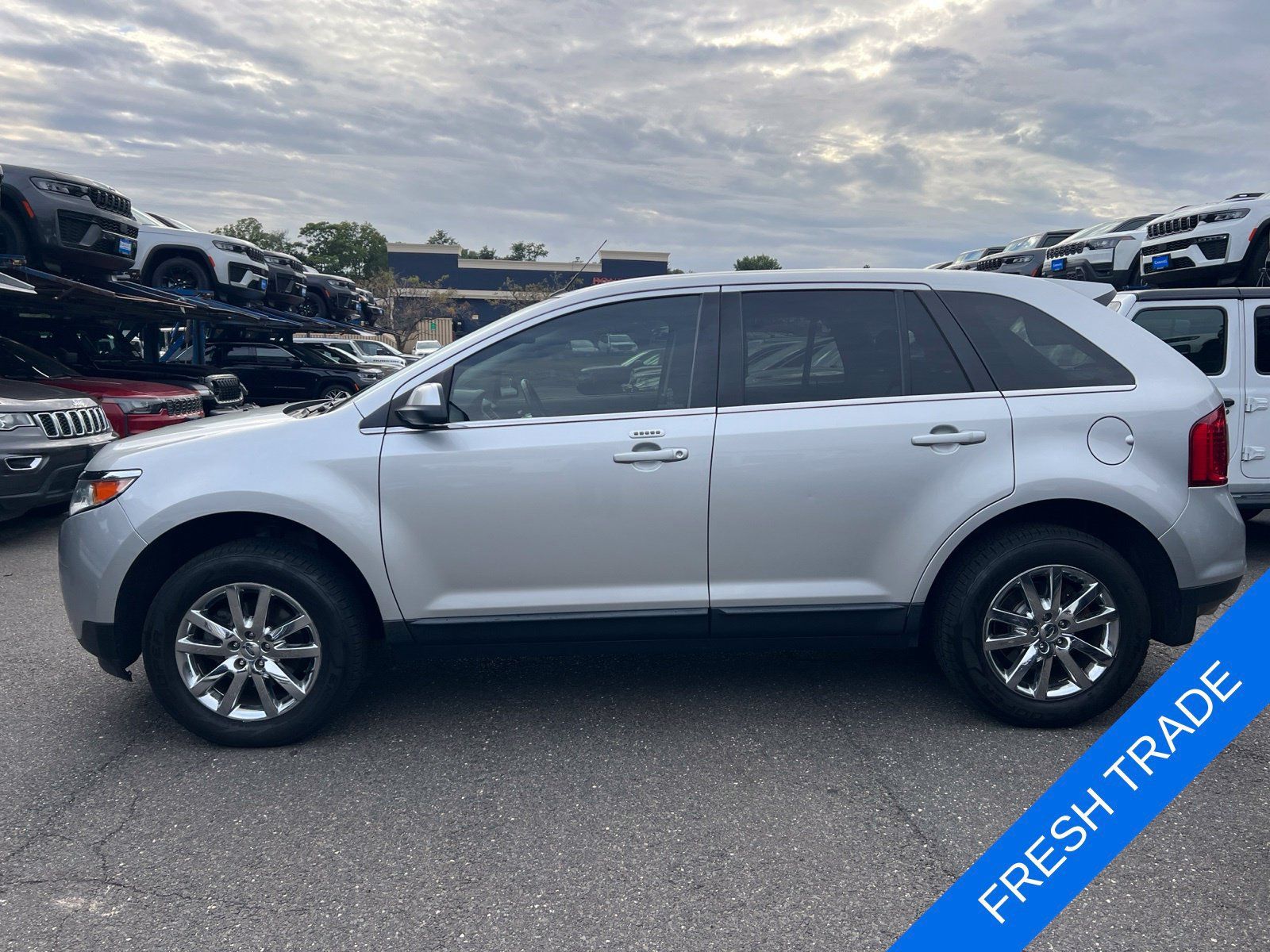 Used 2014 Ford Edge Limited AWD/4WD image 2