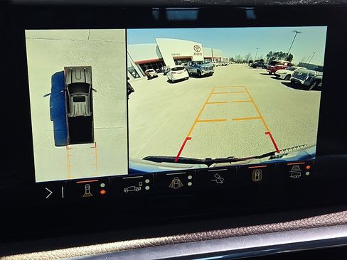 Used 2024 GMC Sierra 2500 Denali w/ Denali Reserve Package image 18