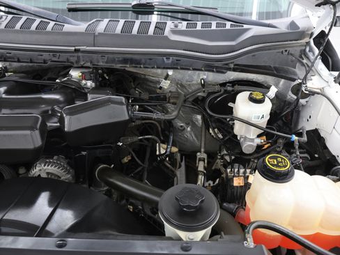 Used 2018 Ford F250 XLT AWD/4WD image 18