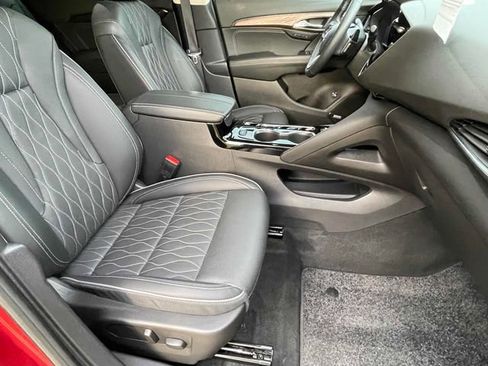 Certified 2023 Buick Envision Avenir image 25