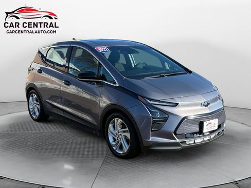 Used 2022 Chevrolet Bolt LT image 7