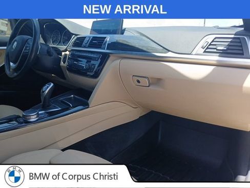 Used 2018 BMW 330i xDrive Sedan AWD/4WD image 17