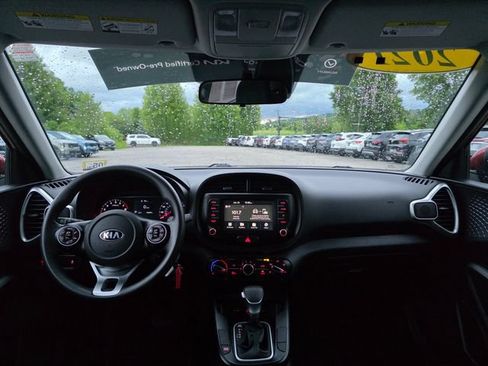Certified 2021 Kia Soul S FWD image 18