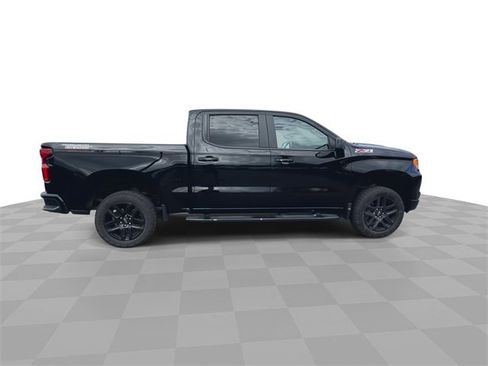 Used 2022 Chevrolet Silverado 1500 LT Trail Boss w/ Protection Package image 9