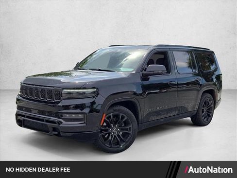 Used 2022 Jeep Grand Wagoneer Series II AWD/4WD image 1
