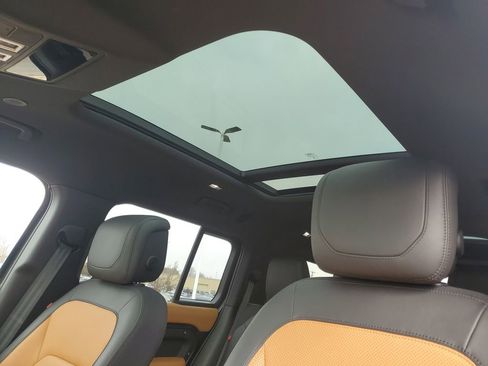 Certified 2024 Land Rover Defender 130 X image 9