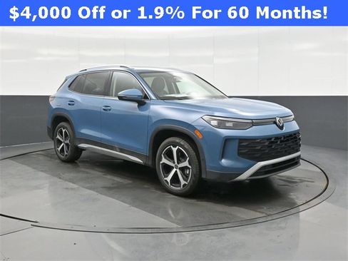 New 2026 Volkswagen Tiguan SE image 1