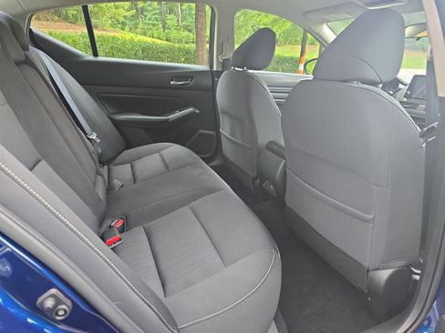 Used 2019 Nissan Altima 2.5 S FWD image 11