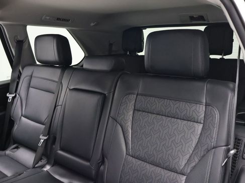 Certified 2024 Toyota Sequoia SR5 w/ SR5 Premium Package AWD/4WD image 18