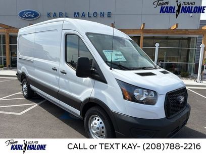 New 2026 Ford Transit 250 148 Medium Roof Extended AWD w/ Load Area Protection Package