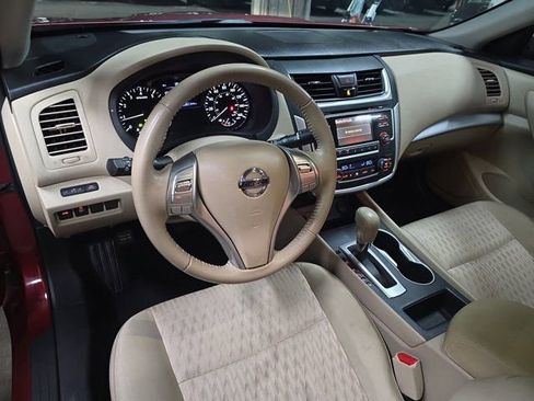 Used 2016 Nissan Altima 2.5 SV image 15