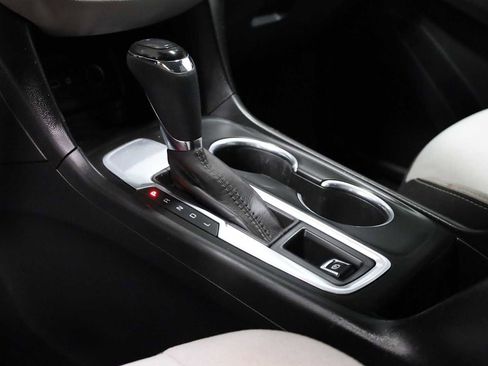 Used 2020 Chevrolet Equinox LS w/ LS Convenience Package image 25