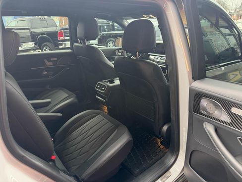 Used 2024 Mercedes-Benz GLS 63 AMG 4MATIC image 16