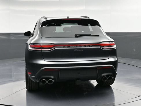 Certified 2026 Porsche Macan AWD/4WD image 7