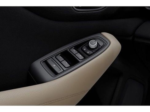 Used 2022 Subaru Outback Premium image 23