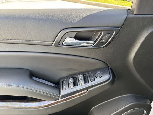 Used 2017 Chevrolet Tahoe LS w/ All-Season Package image 41