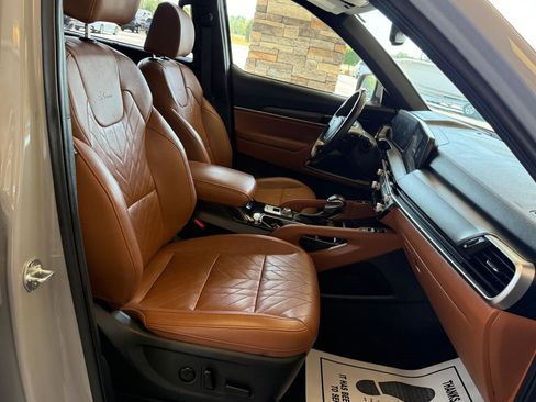 Used 2024 Kia Telluride EX X-Line AWD/4WD image 15