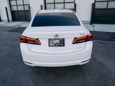 Used 2016 Acura TLX V6 SH-AWD w/ Technology Pkg image 7
